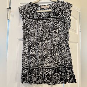 Black and white Loft blouse